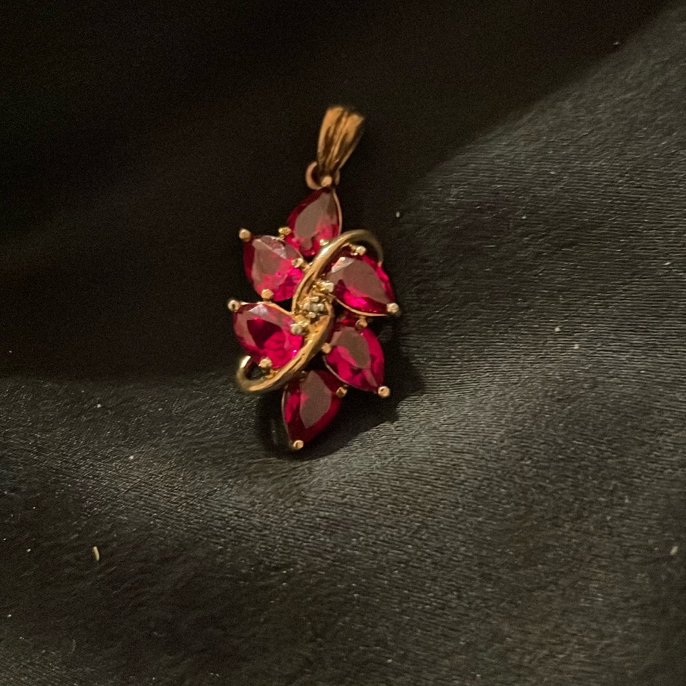 Six stone natural Garnet pendant set in sterling silver, gold plated, deep color